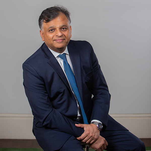 Vik Bansal Headshot_1x1_600px Vik Bansal Headshot_1x1_600px
